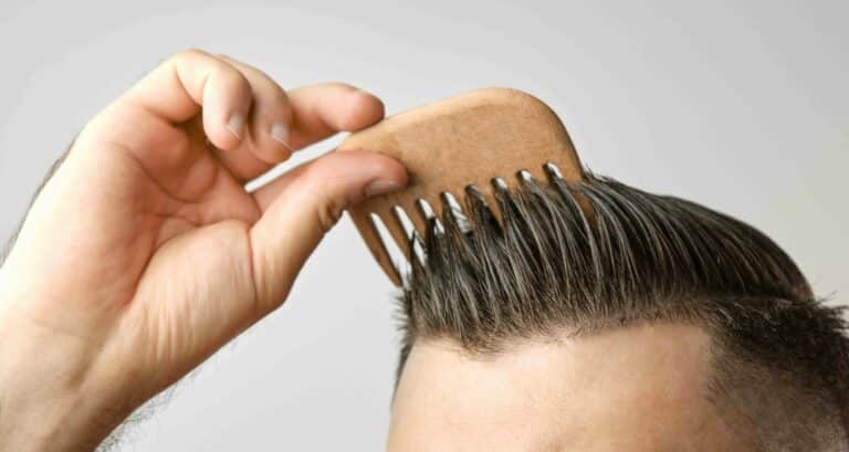 Quelles sont les précautions à prendre après une greffe de cheveux ? | Centre du Champ de Mars | Paris
